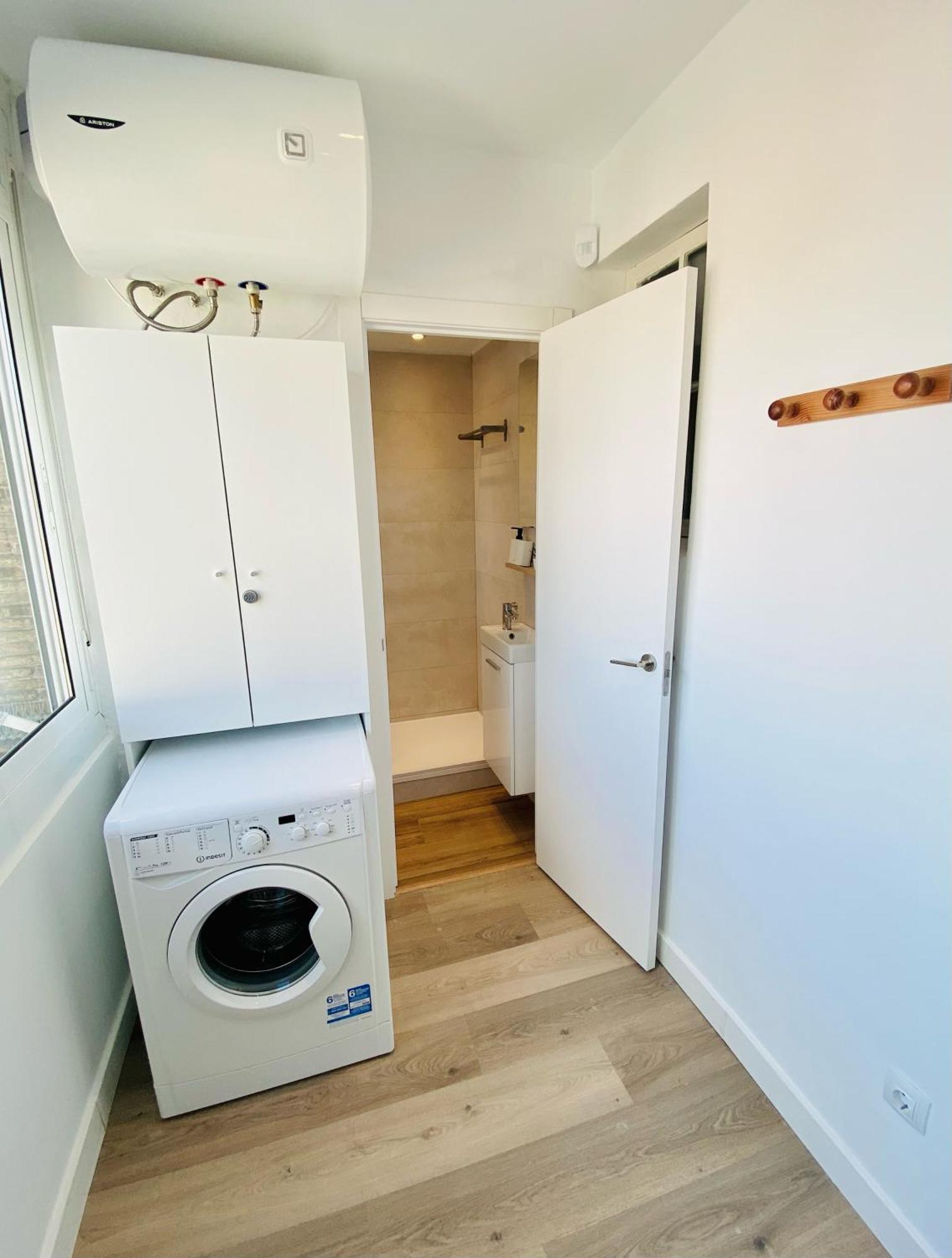 Suite Apartment Anselm Barcelona Cornella de Llobregat Exterior photo